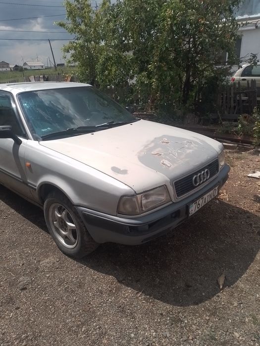 Продам ауди б4 на ходу