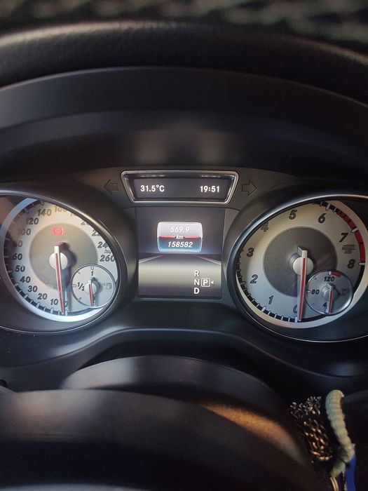 Мерцедес ГЛА 180-1.6;122 кс.,бензин