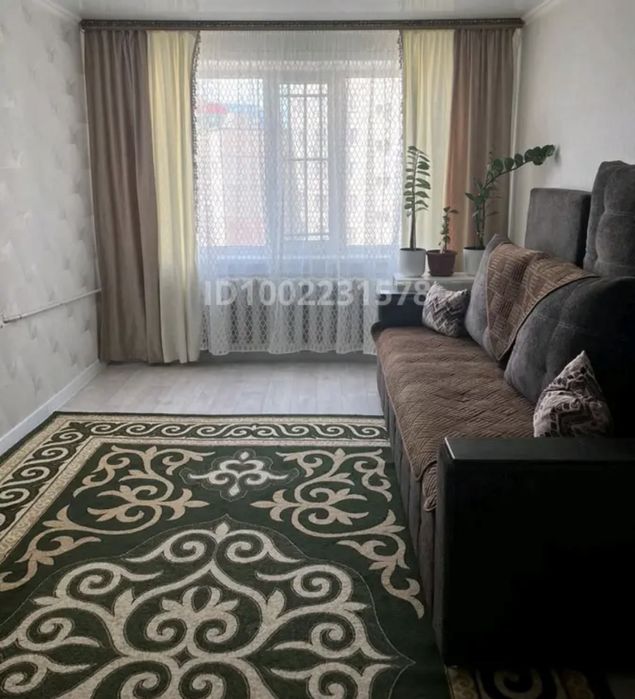 Продам диван трансформер за 65000тнг.