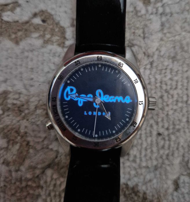Часовник Pepe jeans