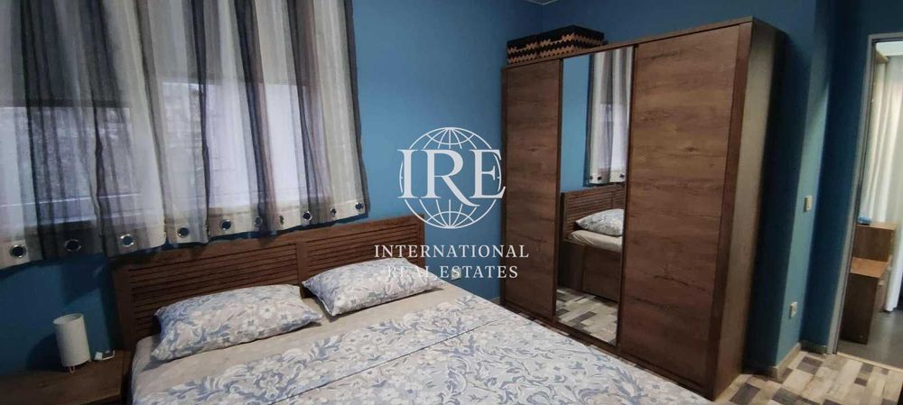 Продава се Двустаен апартамент в Варна, Изгрев - 50 кв.м за 1986 €/кв.м - Снимка #4