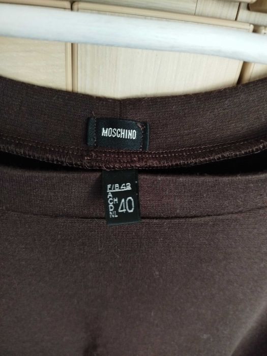 Рокля Moschino (спортно елегантна)