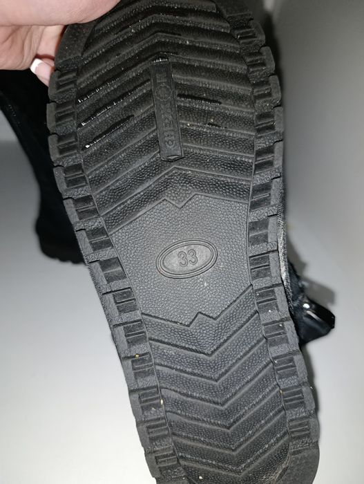 Продам уги детские натуралка