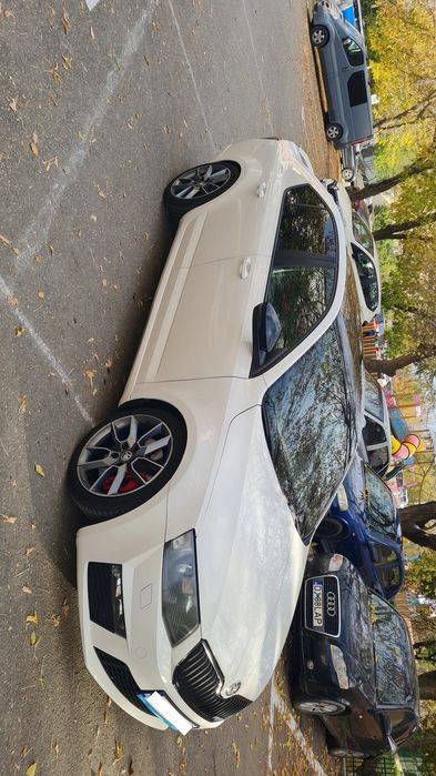 SKODA Octavia 2014