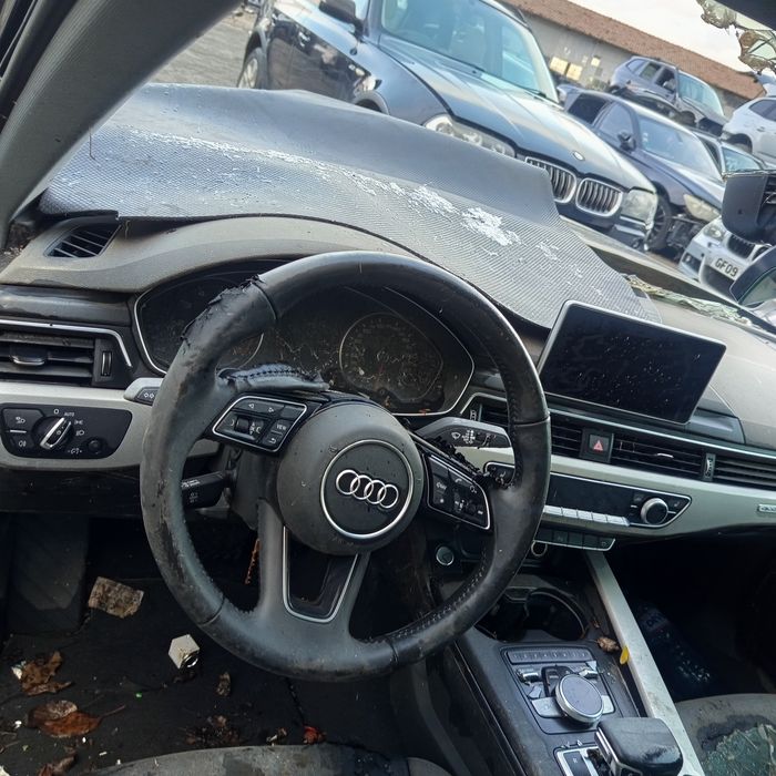Ауди А4 В9 2.0 TFSI quattro 2016 година