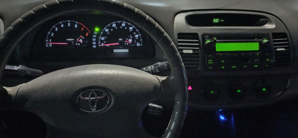 Продам камри 30 в хорошем состоянии