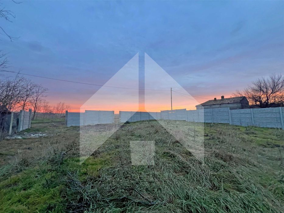 Продава дворно място, парцел 457 кв.м. за строеж на къща в гр. Плиска.