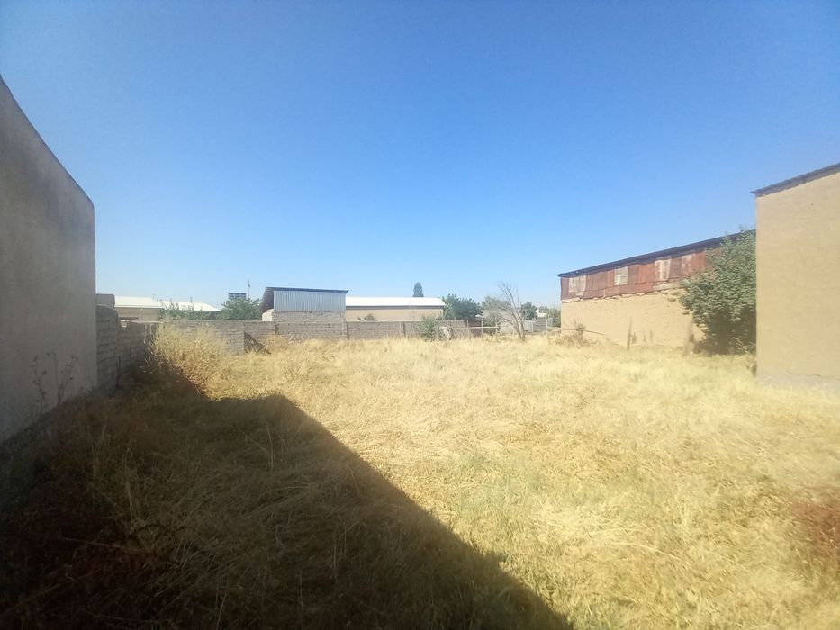 Продаётся земельный участок в Яшнабадском районе