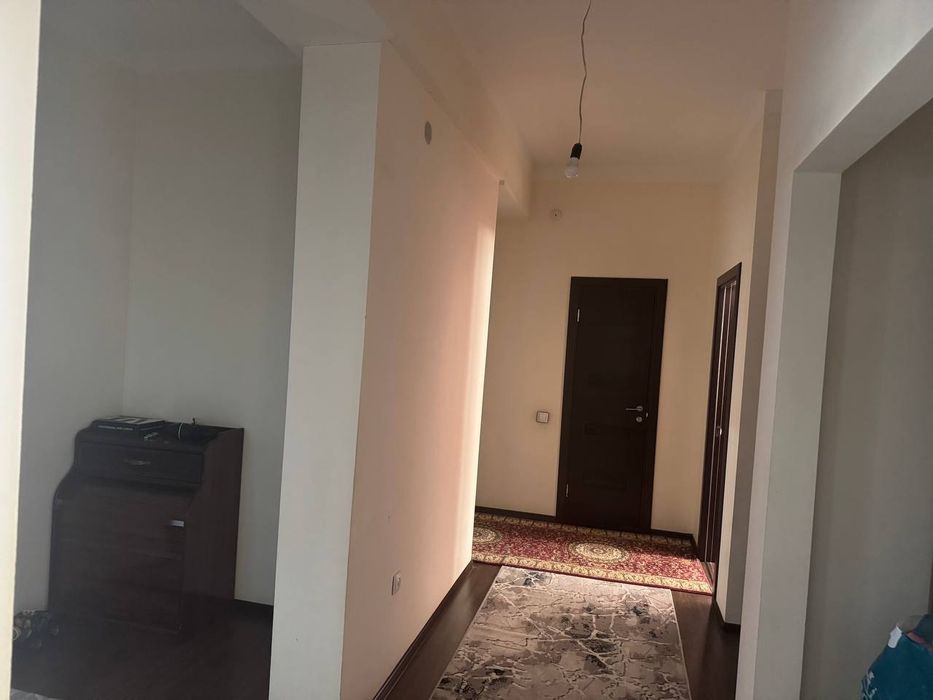 Uy sotiladi 4 xonali sentralni