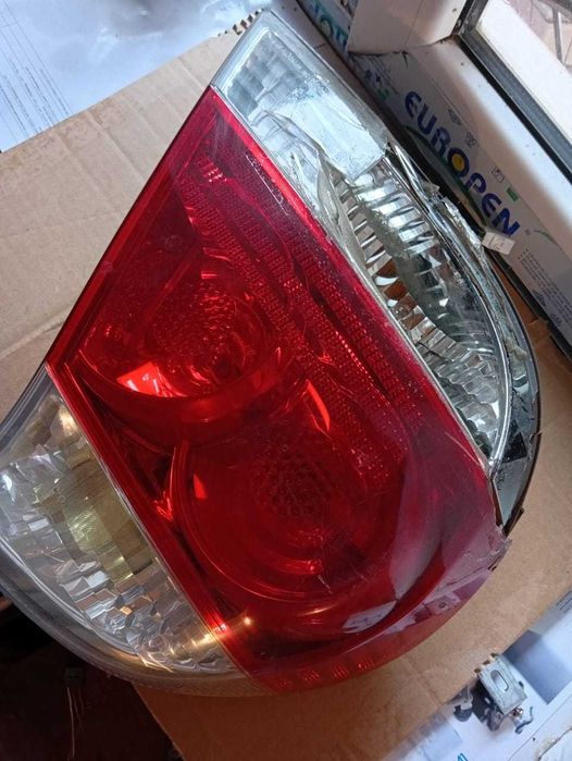 Фонарь Тойота Камри 35