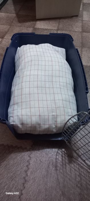 Продам переноску для животных