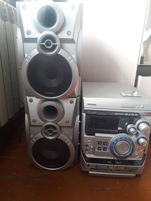 Продам, музыкальный центр.