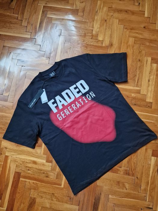 Страхотна мъжка тениска 44 LABEL GROUP  размер  S M L XL 2XL 
Най-висо