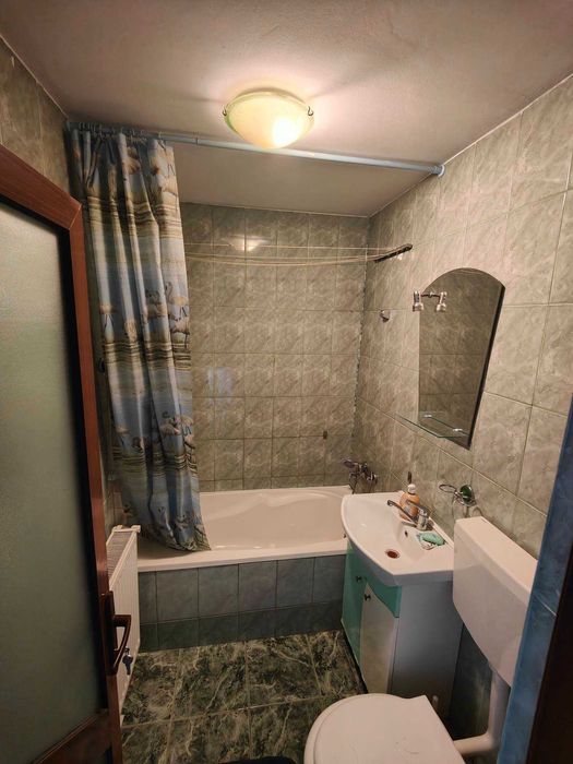 Garsoniera de inchiriat