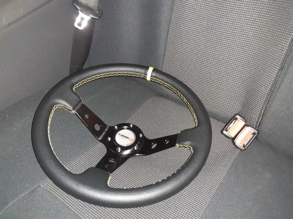 Спортен Волан Дълбок