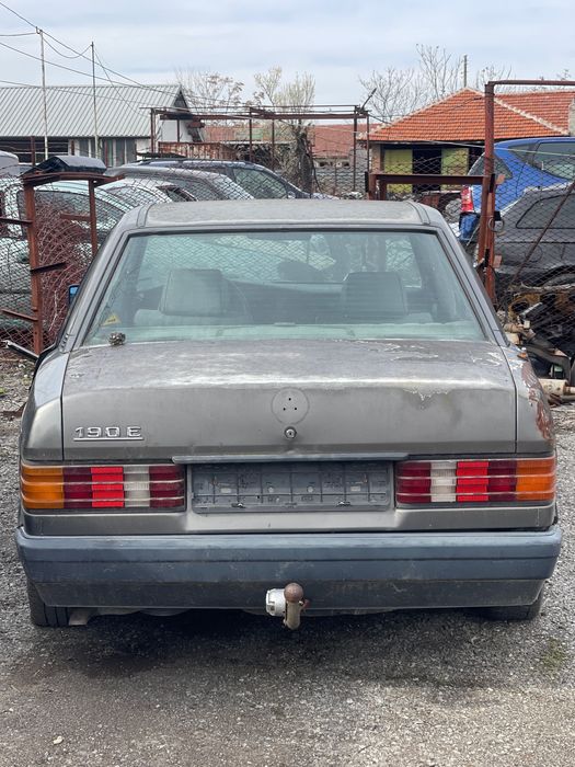 Mercedes benz 190 на части
