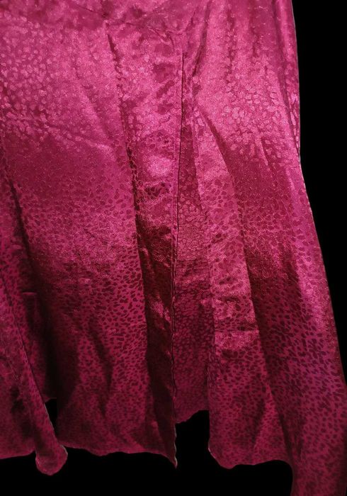 Юбка атласная, привозная