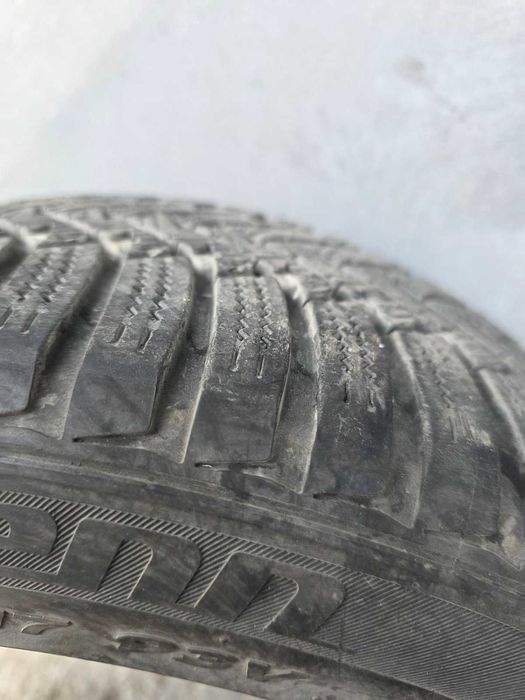 Зимни гуми Laufenn 205/50/17 - 2 броя