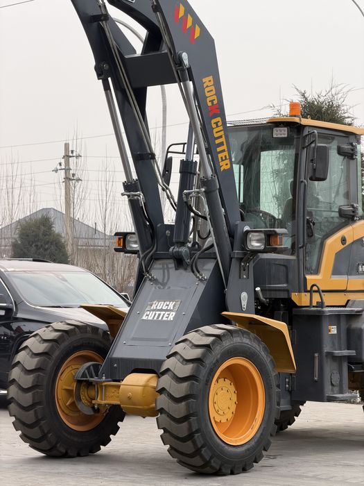 Дизельный погрузчик бетона сместитель