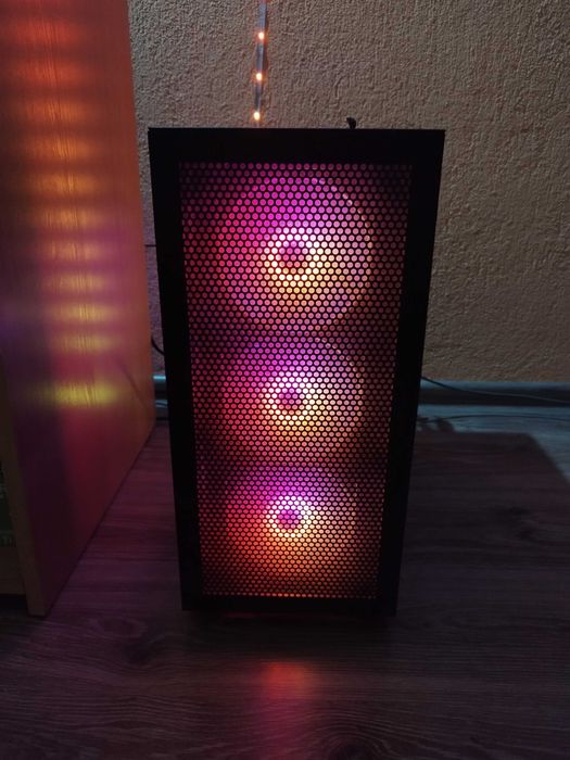 Висококачествен Custom Gaming PC