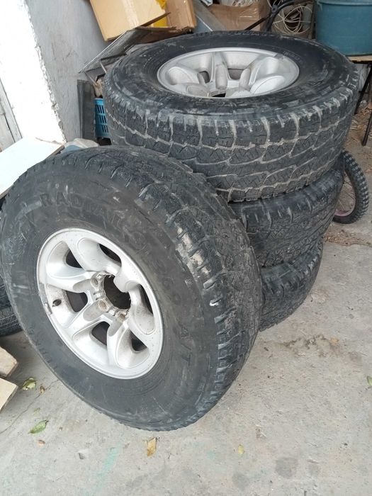 Шины на дисках 4 шт