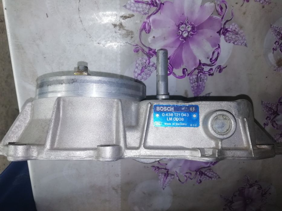 Дросельная заслонка