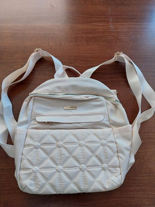 Раници от еко кожа и полиестер