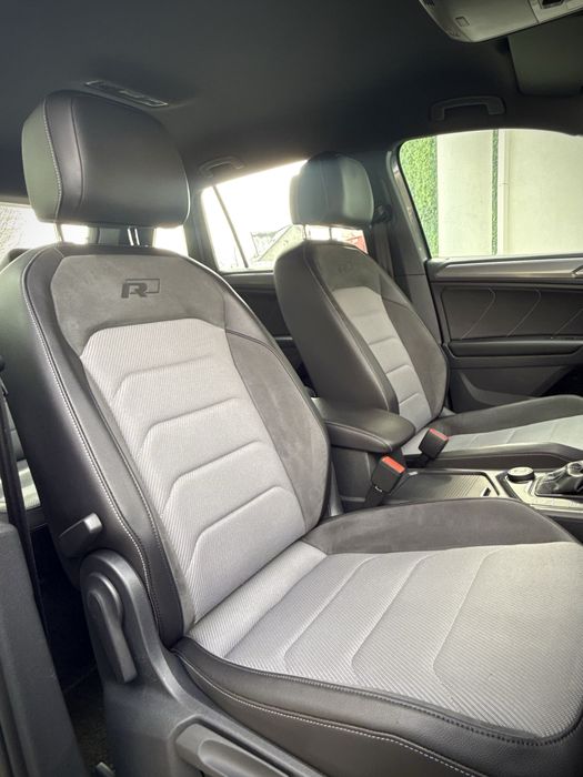Volkswagen Tiguan R-Line 2.0TDI 190 CP 4X4! Garantie 12 Luni