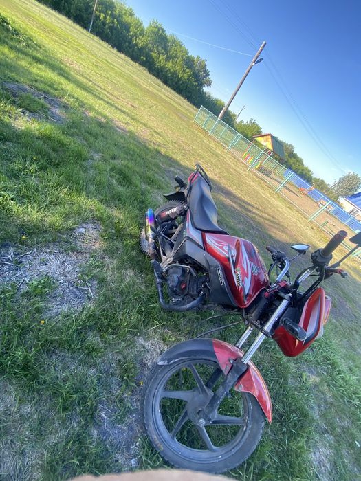 Продам Honda CB…..