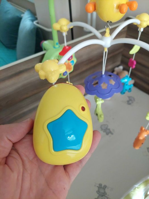 Бебешка въртележка за кошара/легло