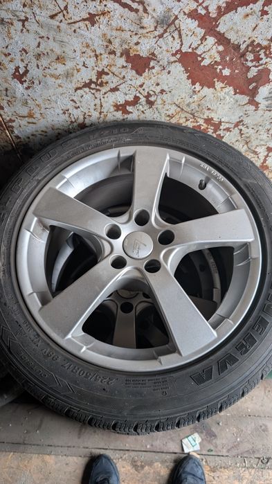 Джанти ATS 17 5×112 с зимни гуми Minerva