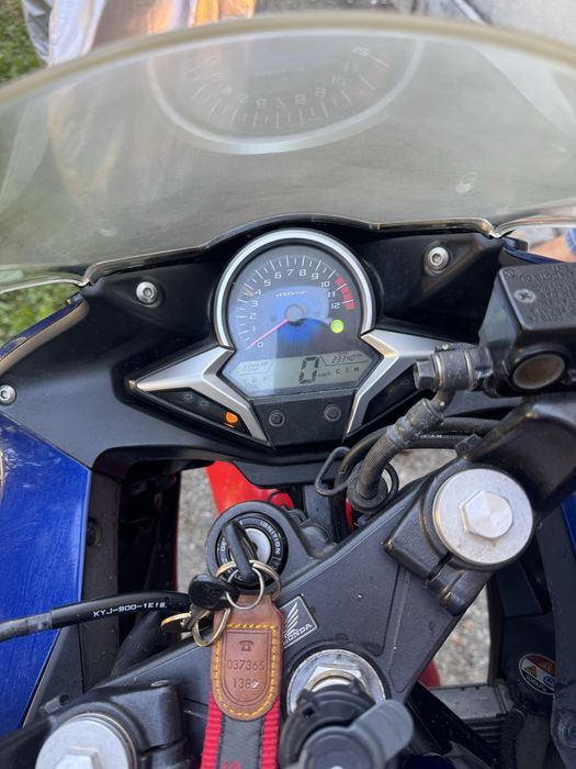 Honda CBR 250R (Ideală A2) - CBS, injecție, stare bună