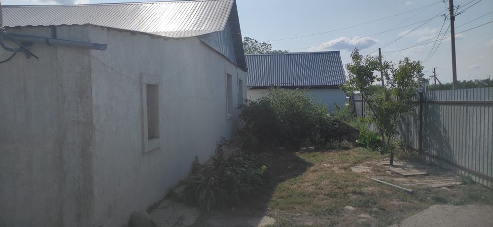 Продам дом не дорого торг есть