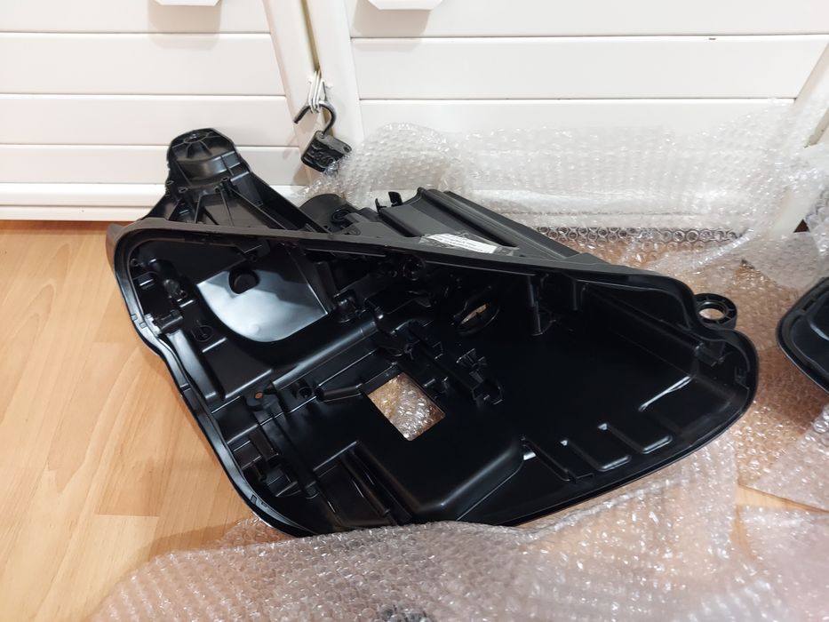 Корпус фара на W213 Mercedes, e400,E63amg