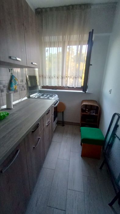 Apartament 2 camere de vânzare în București, central / deschis la schimb cu similar în Cluj