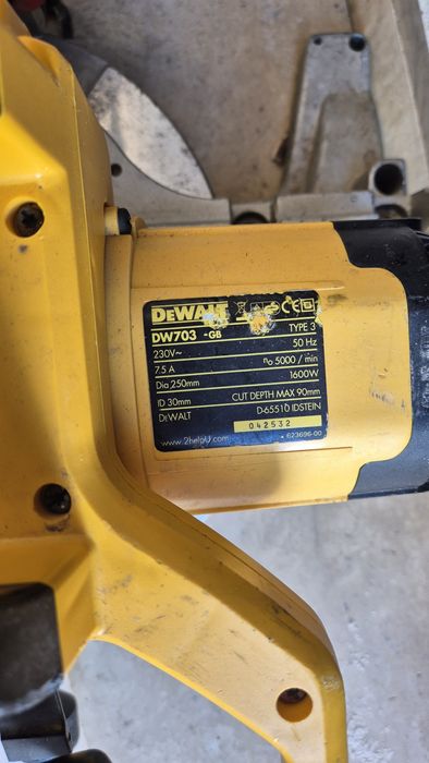 Пендула Dewalt DW703