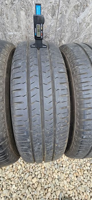 Anvelope Nexen Roadian CT8 215 75 R16C 116 114 R