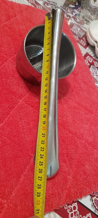 Продам металлический пресс для кухни