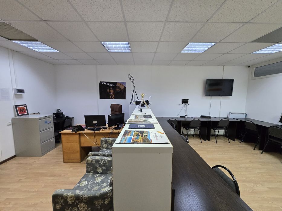 Сдам в аренду рабочие места в офисе