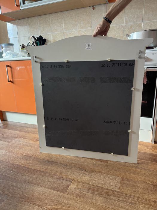 Зеркало настенное