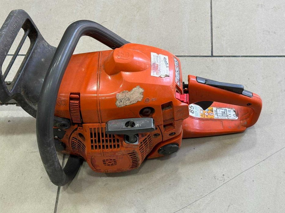 Бензинова резачка Husqvarna 435