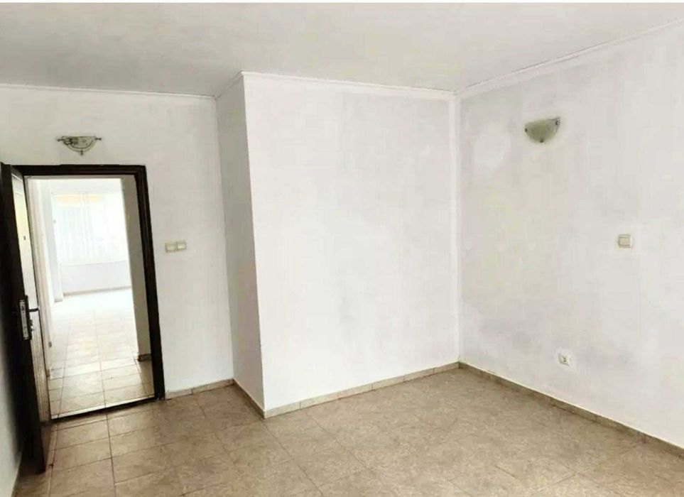 Продава се Двустаен апартамент в Несебър - 52 кв.м за 850 €/кв.м - Снимка #3