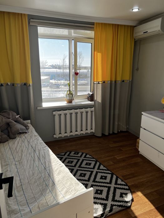 Продам 4х комн кв