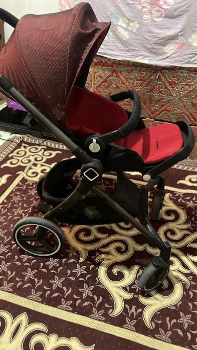 Коляска,ходунок ,стуля үшеуін 25000