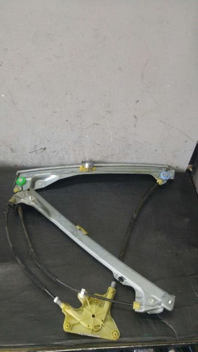 Macara geam electric dreapta fata renault laguna 3 bt0 1 974826102 974824103 807000002r