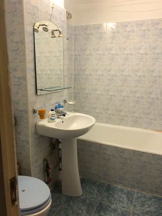 Garsonieră de vânzare vis.a.vis de Liceul D.Bolintineanu (anvelopat)