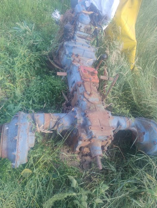 Tractor 445 plus motor cu transmisie