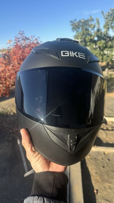 Шлем для мотоцикла  1 рет киилген