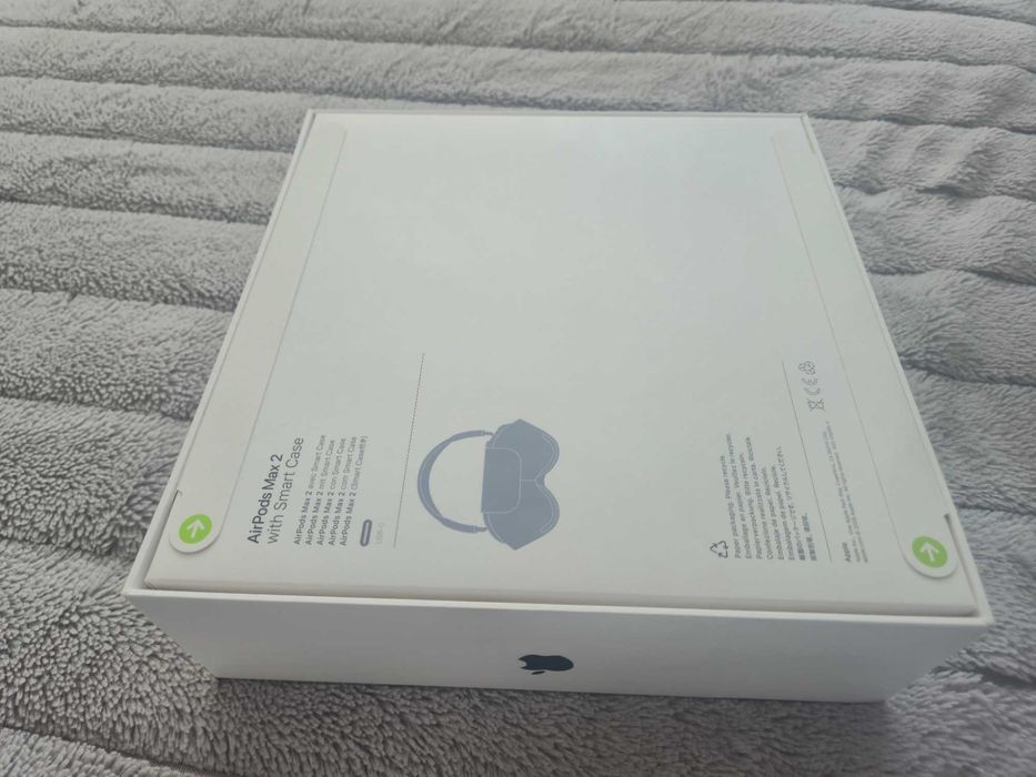 Apple AirPods Max 2