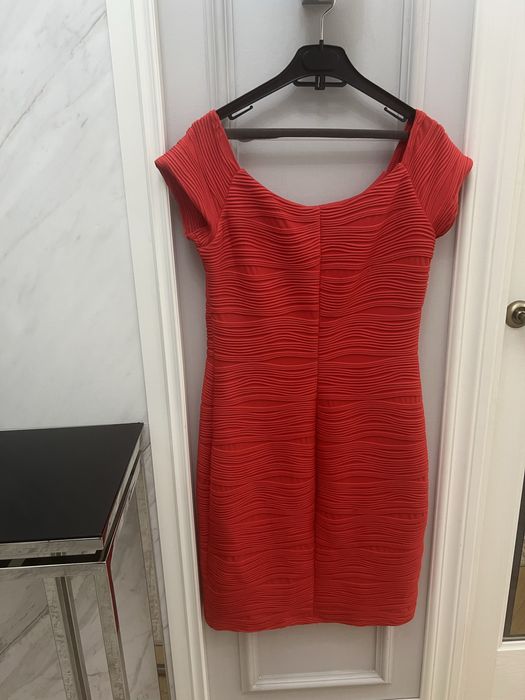 Платье женское праздничное